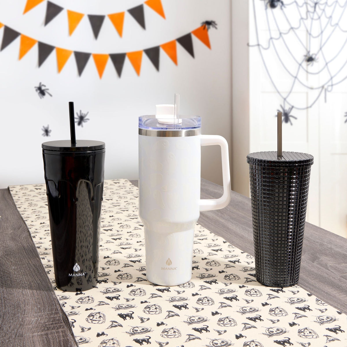 710-mL BPA-Free Iridescent Studded Textured Tumbler W5U2 - product image 5