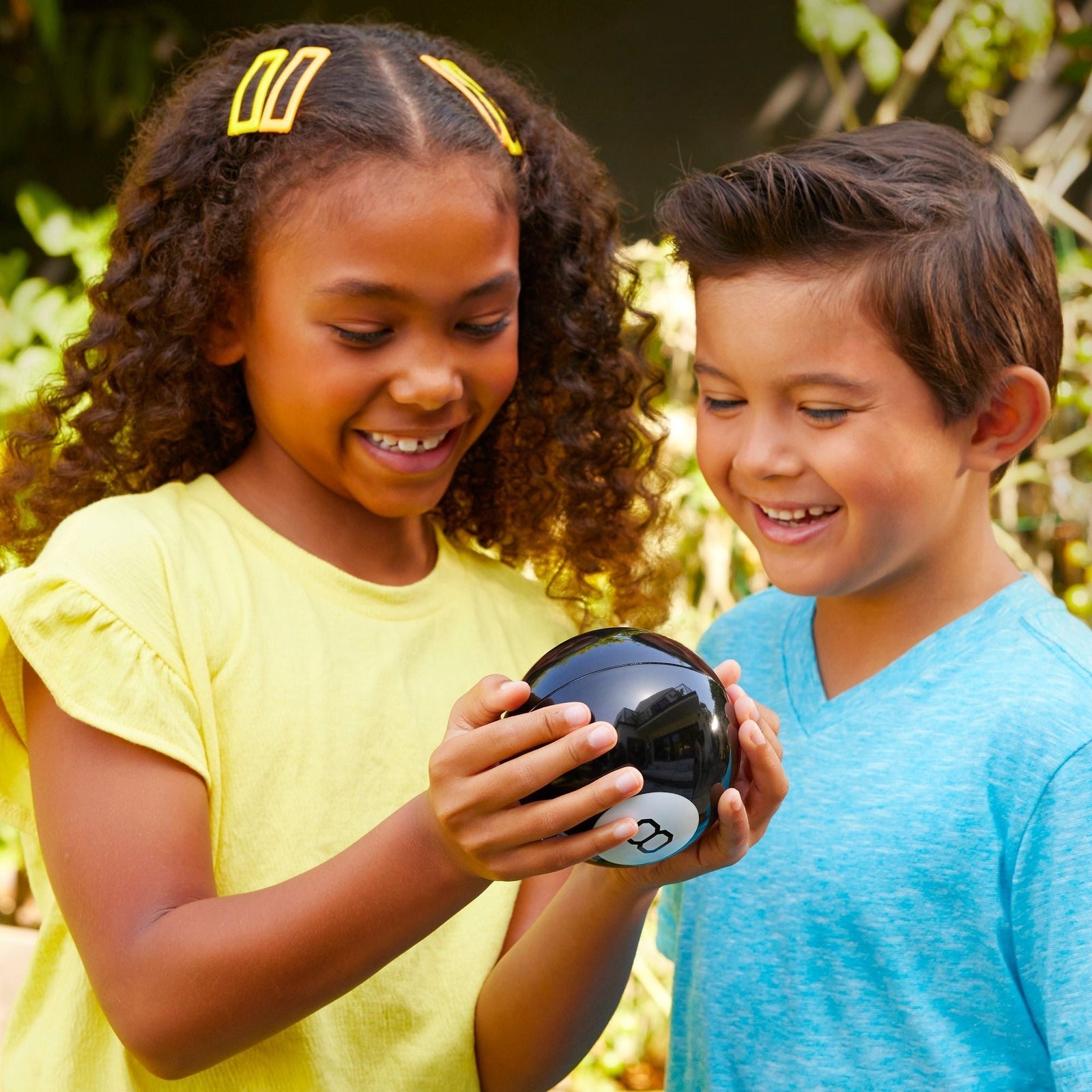 Magic 8 Ball Novelty Toy, Assorted Colours S9O7 - product image 3