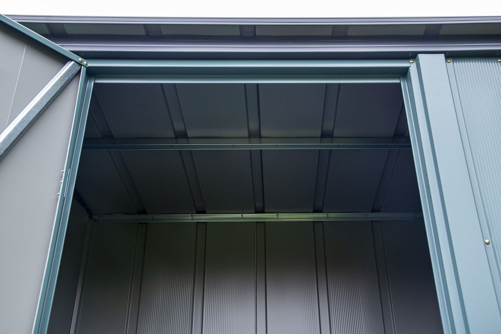 Spacemaker 4x3-ft Juniper Berry Lockable Patio Shed D0H2 - product image 8