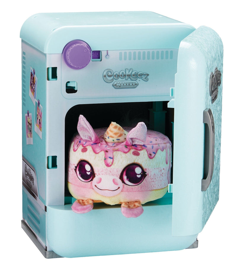 Cookeez Makery Freezy Cakez Interactive Plush Playset, Ages 5+ P6N3